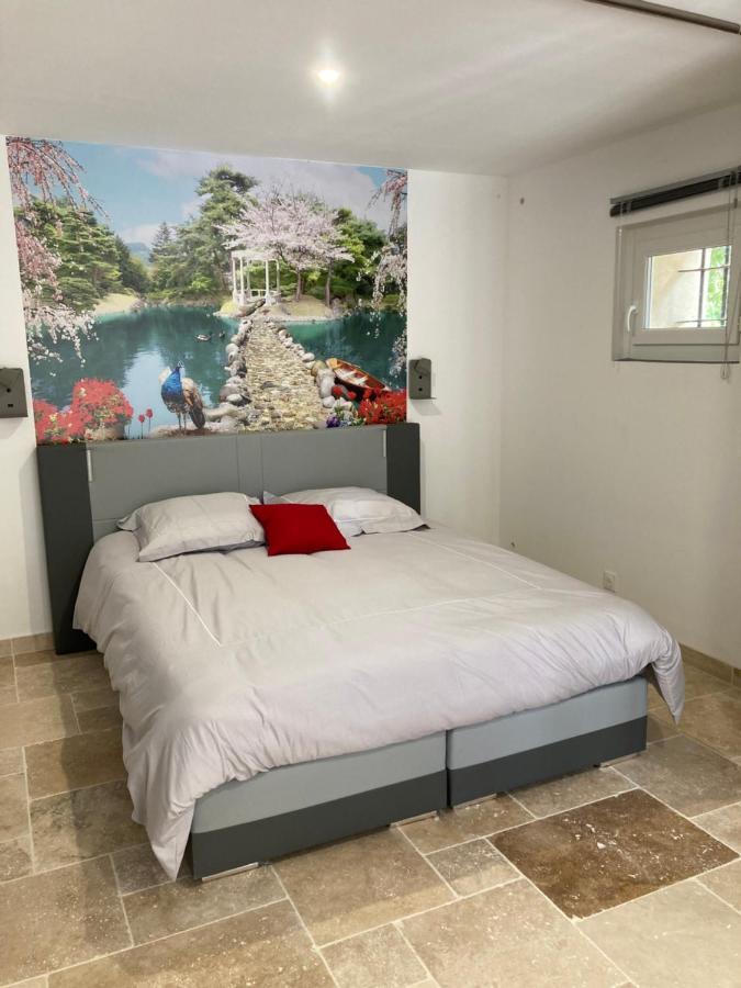 Le Studio D Aurelie Avec Spa Ete En Pleine Campagne Et Proche De Toute Commodite ロックモール エクステリア 写真