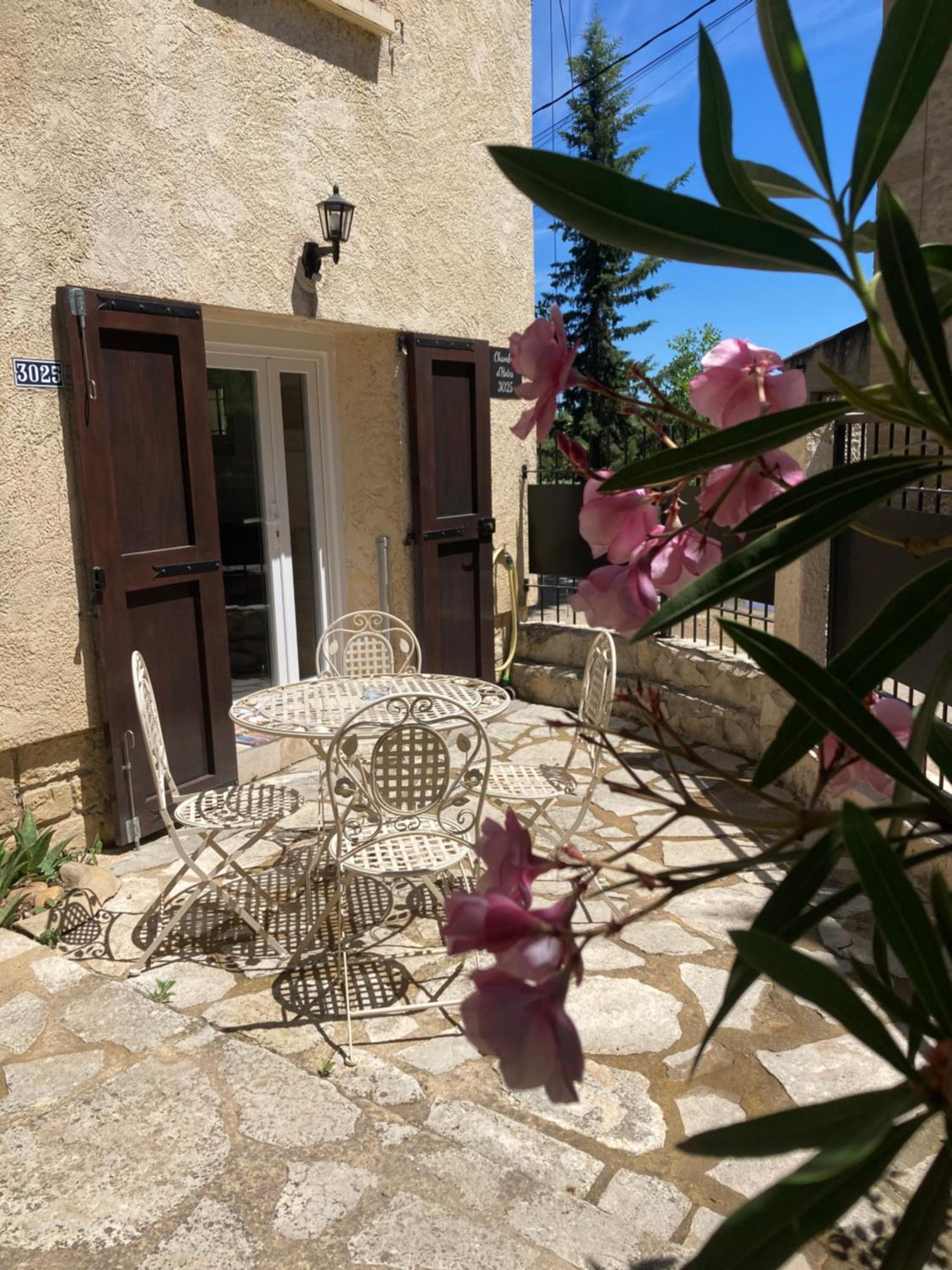 Le Studio D Aurelie Avec Spa Ete En Pleine Campagne Et Proche De Toute Commodite ロックモール エクステリア 写真
