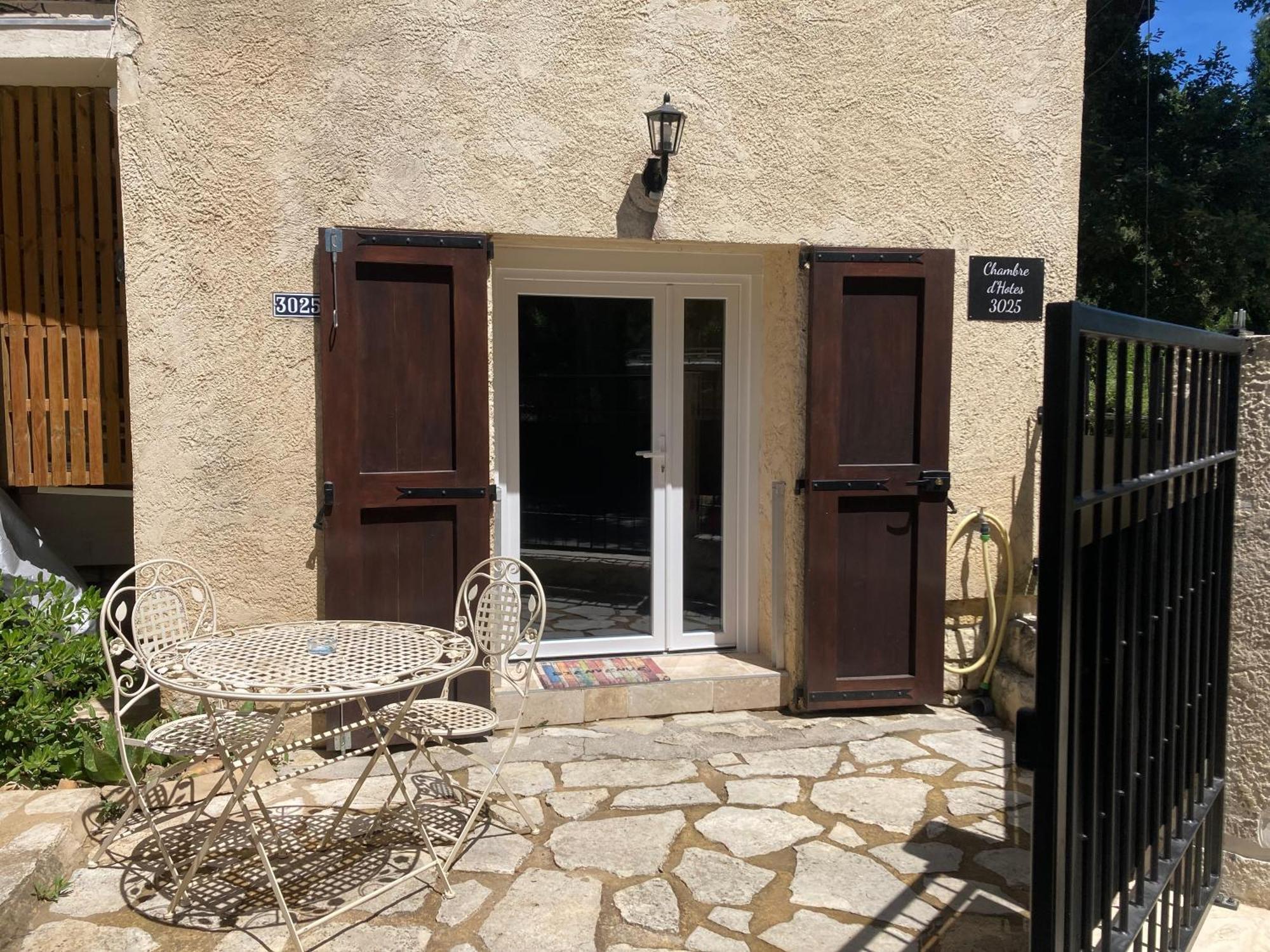 Le Studio D Aurelie Avec Spa Ete En Pleine Campagne Et Proche De Toute Commodite ロックモール エクステリア 写真