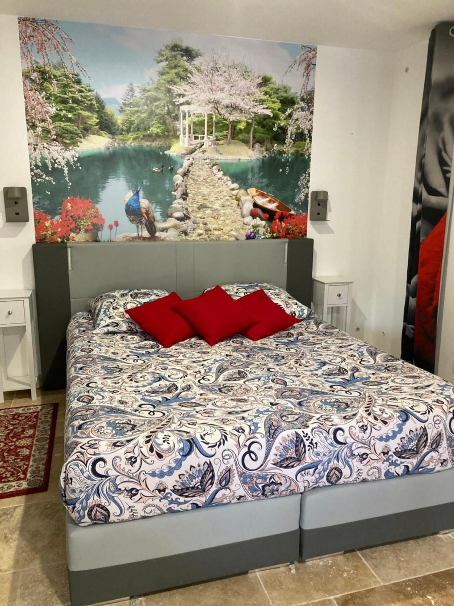 Le Studio D Aurelie Avec Spa Ete En Pleine Campagne Et Proche De Toute Commodite ロックモール エクステリア 写真